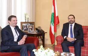 الحريري يكيل بمكيالين و'لهجة هادئة' لهيل
