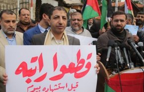 37 أسيرا مقطوعة رواتبهم يعلنون الإضراب بسجون الاحتلال


