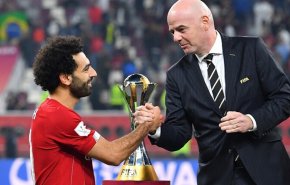 بالفيديو والصورة.. محمد صلاح يفوز بجائزة أفضل لاعب في كأس العالم للأندية