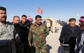 بالصور...الحشد الشعبي يؤمن عودة المزارعين غربي الانبار