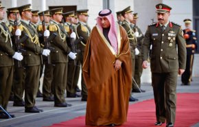 اول سفير كويتي لدى فلسطين يقدم اوراق اعتماده