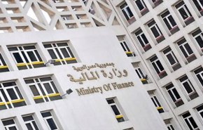 
مصر.. صرف مكافآت بعشرات الملايين لموظفي مكتب وزير المالية
