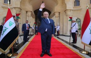 كتل برلمانية ترفض استقالة صالح وتدعوه لتحمل المسؤولية