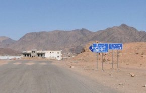 توزيع سلال غذائية لمتضرري العدوان في صرواح بمأرب