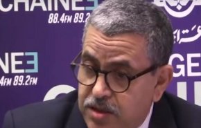 الرئيس الجزائري یكلف عبد العزيز جراد بتشكيل الحكومة