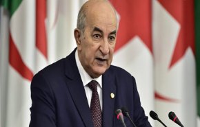 الرئيس الجزائري: نحن أكبر المعنيين باستقرار ليبيا