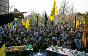 بالصور .. تشییع جثمان قائد لواء فاطميون في طهران