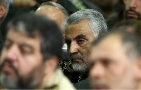 شاهد صور خليفة الشهيد سليماني بعدسة الكاميرات