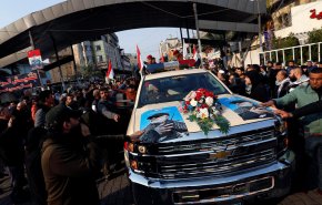 بالفيديو: هكذا هتف مشيعو القادة الشهداء في بغداد