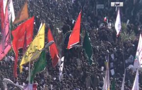 شاهد: كيف حركت دماء الشهيد سليماني المدن الايرانية والعراقية