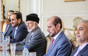 يوسف بن علوي: أميركا تريد أن نتوسط لخفض التصعيد