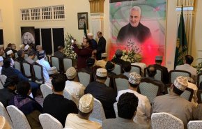 بالصور .. إحياء حفل تكريم للشهيد سليماني ورفاقه في عمان
