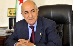 الجزائر.. تبون يشكل لجنة لمراجعة الدستور وتعديله
