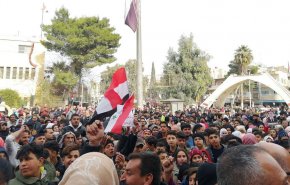 عشائر الحسكة تطالب الاحتلال الأمريكي بمغادرة سوريا فورا 