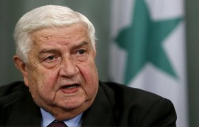 شاهد: وليد المعلم في مسقط لتقديم التعازي بوفاة السلطان قابوس