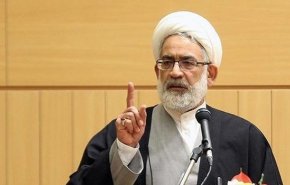 المدعي العام الايراني: على الحكومة طرد السفير البريطاني على وجه السرعة