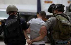 الإحتلال يعتقل عددا من الفلسطيين في الضفة الغربية