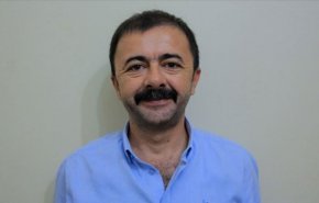 مصر تفرج عن أحد موظفي وكالة أنباء الأناضول التركية 