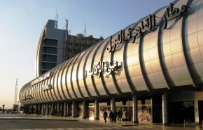 توقيف هولندي في مطار القاهرة بحوزته كمية من المخدرات