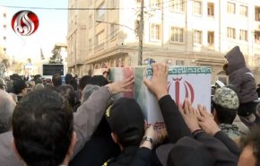 الجيش الإيراني يجدد بيعته مع الشهداء ويكرم ثقافة الشهادة