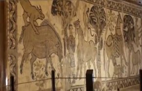 الكشف عن قبو سري فيه كنوز معرة النعمان
