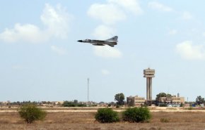 ليبيا..غارات لقوات حفتر تستهدف مواقع جنوبي مصراتة وزليتن