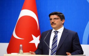 هجوم لاذع من مستشار أردوغان على بن زايد
