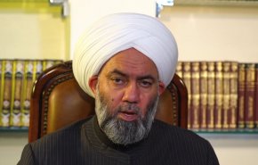 شاهد... عندما يبکي رئیس هیئة علماء العراق علی المهندس