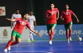 شاهد..المغرب يهزم مصر بخماسية ويتوج بكأس إفريقيا لكرة الصالات
