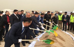 شاهد.. العراق يضع حجر الاساس لاول نفق للمركبات تحت الماء
