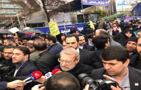 لاريجاني: مشكلة ايران مع امريكا لاتحل بلغة الحوار والمنطق