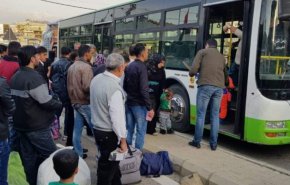 عودة 250 نازحا سوريا من البقاع الى بلدهم