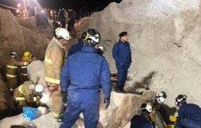 الکویت: 6 قتلى و3 جرحى بانهيار جدار رملي في مدينة المطلاع