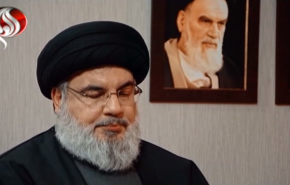 العبرة تخنق السيد نصر الله اثناء حديثه عن رفيق دربه