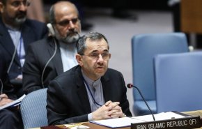 ايران تفند مزاعم أميركا بتوقيف أسلحة ايرانية بطريقها لليمن