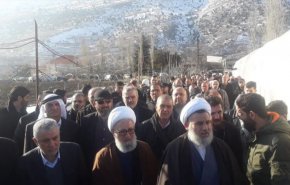 لبنان..وفد من البقاع الغربي يعزّي بالشهيدين شريف والعطار
