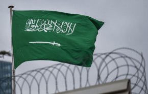 شاهد..السعودية تواصل قمعها لسجنائها القاصرين