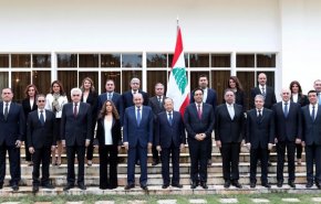 الحكومة تحت مجهر المراقبة الإقليمية والدولية