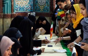 مراجع الدين بقم المقدسة يحثّون على المشاركة في الانتخابات