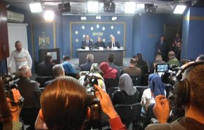شاهد: تبرير السلطة الفلسطينية بالتنسيق الامني مع الاحتلال