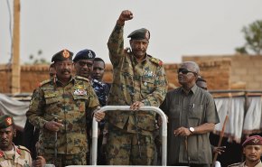 البرهان: سنعيد هيكلة قوات الدعم السريع