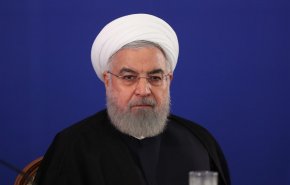 الرئيس روحاني يصدر تعليماته بشأن السيطرة على كورونا

