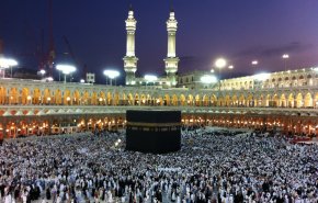 تعليق الدخول إلى السعودية لأغراض العمرة 