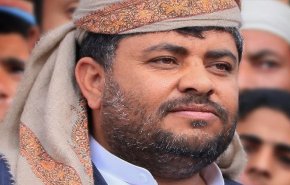 الحوثي يدعو دول العدوان لإعلان قبول مبادرات السلام