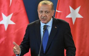أردوغان: طلبت من بوتين التنحي عن طريقي في سوريا

