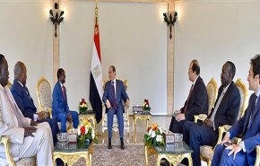 السيسي يرحب بتشكيل حكومة وحدة وطنية في السودان
