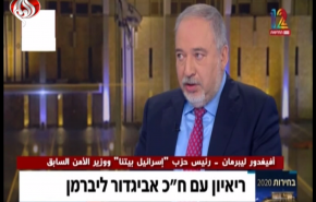 ليبرمان: نتنياهو يشتري هدوء المنطقة وقدرات الجيش في تراجع + فيديو
