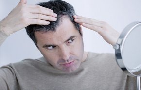 3 فيتامينات تمنع تساقط الشعر.. احرصوا على تناولها