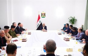 عبد المهدي يوجه بالالتزام بمقررات خلية الأزمة 
