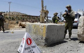 الاحتلال ’الاسرائيلي’ يمنع فلسطينيي الداخل من دخول الضفة

